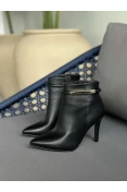BOTA FEMININA CANO CURTO FIVELA DOURADA VIZZANO - Preto