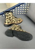 Bota Coturno Tratorada Cano Curto Vizzano Animal Print - Onca
