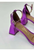 Sandália Feminina Salto Bloco Metalizada Vizzano - Roxo